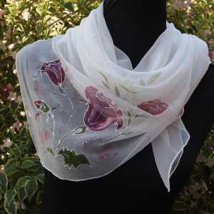 Hedvábný šátek - Svatební růže