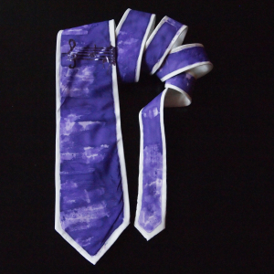Hedvábná kravata - Jen tři noty